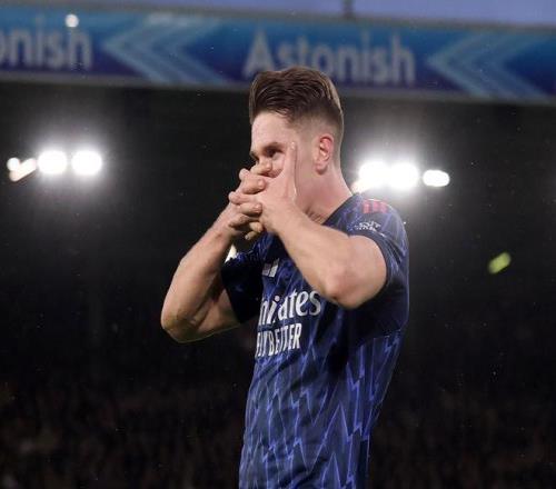 曼联球迷感,比赛氛围略,显尴尬,博鱼体育官网玩家首选,博鱼体育官网,博鱼体育官网游戏平台