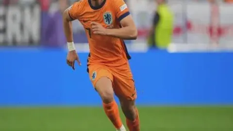 蓉城勇士归来风云再起：唐淼或再创佳绩，廖力生蓉城离谜即将揭晓！